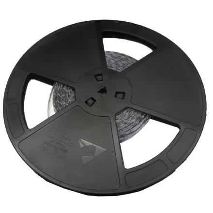 StrongLumio LED szalag, 9,6W/m 12V, meleg fehér