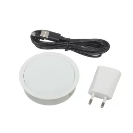   VersaCharger matt fehér / csiszolt fehér USB kábellel és adapterrel 230 V-ra