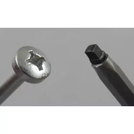 Csavar Uniquadrex 3 x 16 fél gömbölyű fej cink fehér