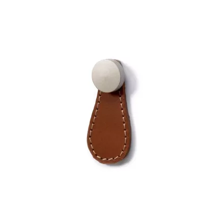 HETTICH 9113648 fogantyú Galati 27/57 mm világosbarna bőr